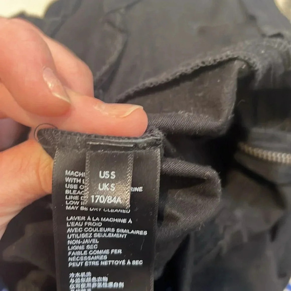 Urban Outfitters black  jumpsuit size small. In great condition! - Picture 11 of 13